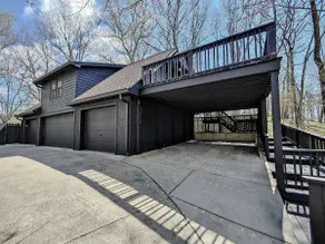 Wooded Cabin Retreat w/Hot Tub, 30min to Nash - Image 3