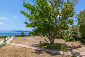 Beachfront 3 bedroom house for 7-Garden,Iria Beach - Image 2
