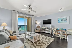 ~Outstanding Ocean+Main Strip view+Fireplace - Image 3