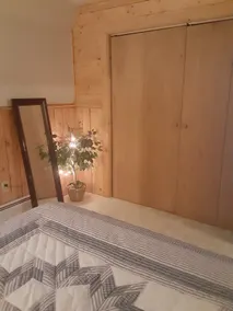 Peaceful Country Cabin - Image 3