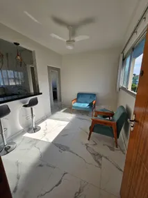 Beautiful and Comfortable Apartment a Few Steps from the Beach - Image 4