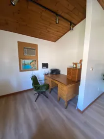 The Henry Hideaway - Image 5