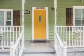 The Yellow Door Inn, Welcome to Our Porch!! Close to Charming Downtown Greer - Image 5