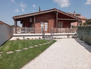 Entire chalet between city, sea and countryside. - Image 1