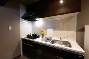 Miki's Apartment, 402 [All rooms air conditioned & 120 ㎡] 3 bedrooms, all with bathrooms/2-minute walk to the subway/V. - Image 5