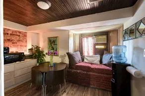 Hollywood/Silverlake 1 Bed Room - Image 4