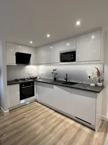 Sea View Apartment Poole Quay - FREE Parking - Image 3