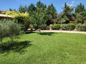 Haus an der Ruhe in der Nähe von Aix-en-Provence mit Pool - Image 4