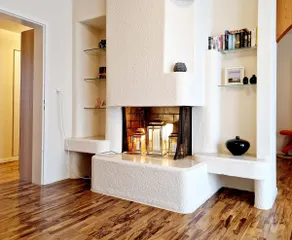 Central Zurich 1912 Gem: Fireplace & 2 Balconies - Image 2