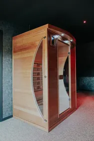 Love room Luxurious loft, jacuzzi and private sauna - Image 5