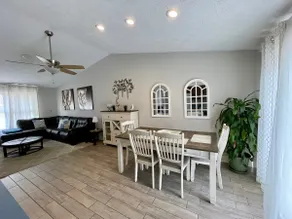 3 Bedrooms House, clean High ceiling, Sanitized! - Image 3