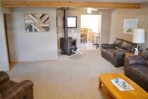 Family friendly Oasis, near-it-all, Yaquina Bay! - Image 2