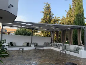 Apartment with garden, 7k from the Airport - Image 2