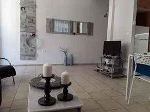 ”Art” House - Image 5