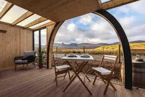 Skye Red Fox Retreat - stunning luxury glamping - Image 4
