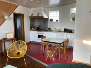 Villanelle house with garden, central, green and quiet - Image 3