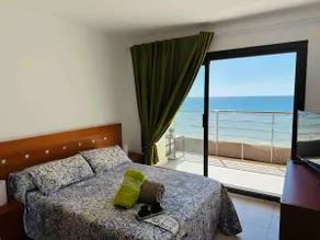 Seafront, swimming pool, paddle, bar, bbq, tv 55” - Image 5