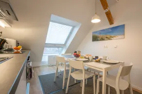 Modern, 3 bedrooms for up to 6 people, 4 x Netflix* - Image 5