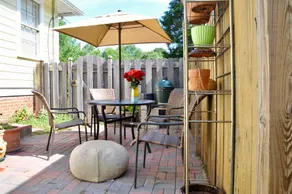 Silvia's Place (space, charm, comfort, location!) - Image 5