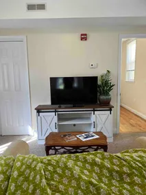 King Bed - Center of Historic District - Image 3