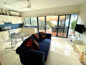 Beach House, Emu Bay Kangaroo Island - Image 2