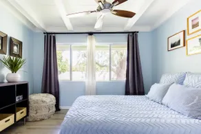 Contemporary Garden Condo in Uptown Phoenix - Image 5