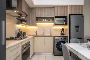 Comfortable and Stylish in Rosebank - Image 5