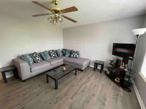 Lakeaway area home with parking and fenced yard. - Image 2