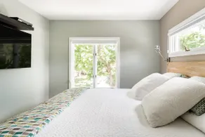 Fresh Mill House Apt in Walkable Downtown Carrboro - Image 4