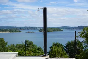 Stylish cottage with panoramic views – built in 2013 - Image 3