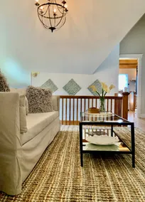 Chic Retreat in Historic Victorian House-Park Free - Image 2
