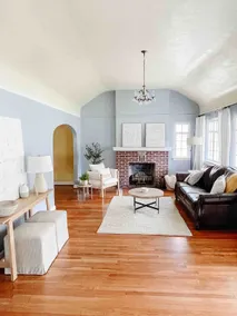 The Cozy Cottage - Image 2