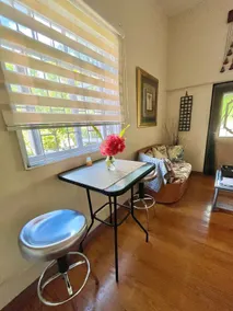 Cozy 1 bedroom cottage w/pool - Image 3