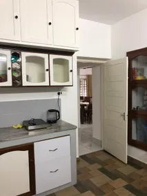 Chambre privée conviviale et familiale avec jardin - Image 3