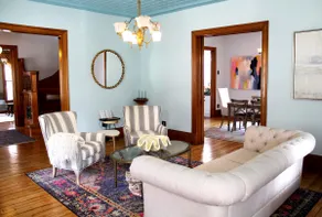 McGregor Manor Victorian Getaway - Image 2