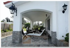 CHALET NORMANDIE: stop 14, steps from Playa Mansa - Image 4