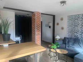 T2 city center 46 m2 spacious with balcony - Image 4