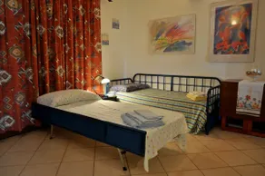 On the beach, panoramic house - Image 4