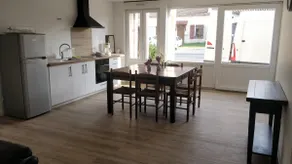 Renovated apartment with two beautiful bedrooms. - Image 2