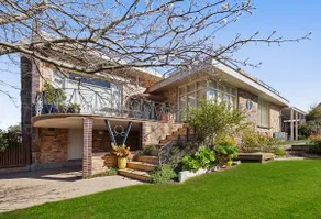SaltwaterVilla-heated*pool, 22 guests-BONUS nights - Image 2
