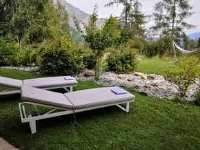 Beautiful ground floor apartment with garden - Image 3