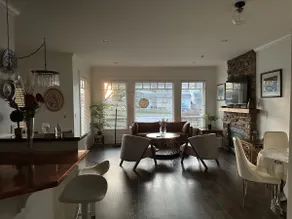 Super Cozy 5 Bedroom Entire House in Ladner - Image 3