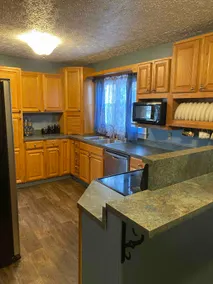 Covel’s Cottage 3br easy checkin great location - Image 3