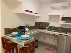 Centrally located apartment in Cancun, entrance to the Hotel Zone - Image 4