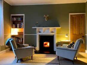 Cosy old cottage, close to Huntly train station - Image 2