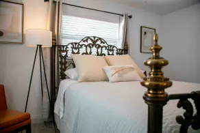 Retreat & Cozy workspace in Naples FL - Image 5