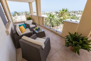 Superb villa 2, inviting pool and spacious outside space.Fully airconditioned. - Image 2