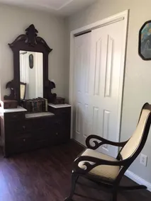 Emily's Studio - Image 2