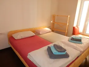 Bright apartment in newly renovated brick house - Image 5