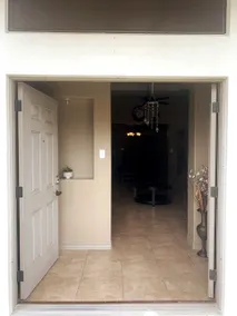 Great Family House near Arena, Airport & TAMIU - Image 2